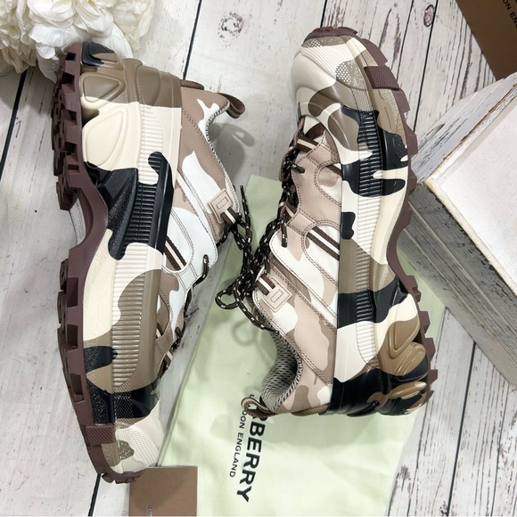 Burberry Arthur \'Brown Camo 2022 sneakers NWT main image 7